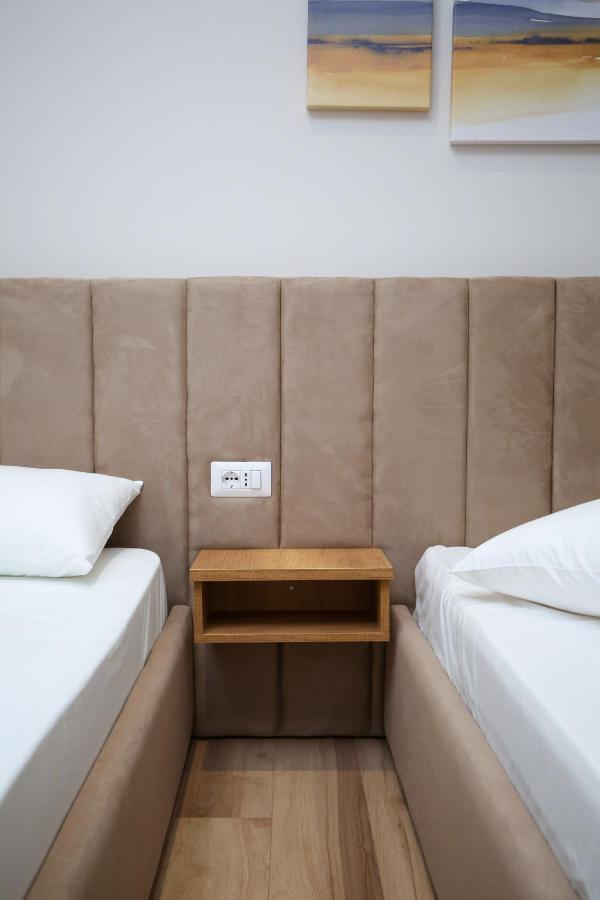 Hotel Amantia Орикум Екстериор снимка