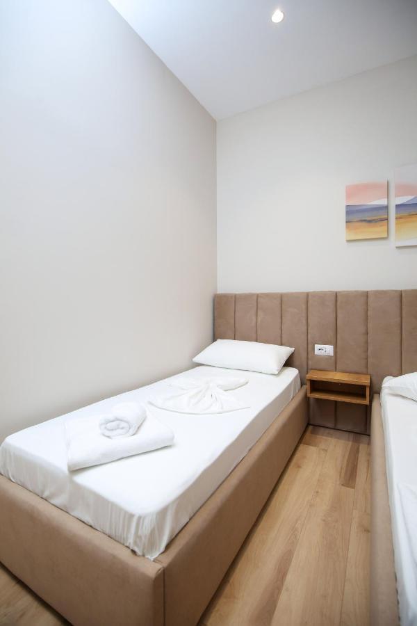 Hotel Amantia Орикум Екстериор снимка