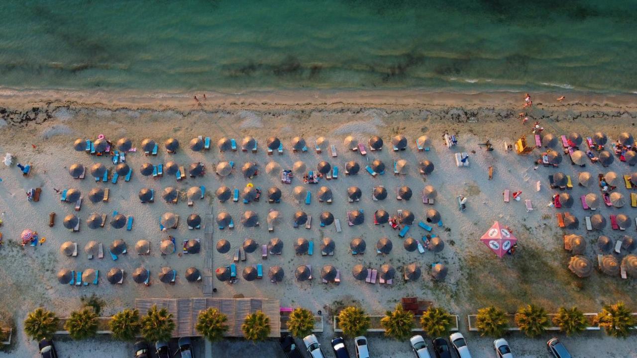 Hotel Amantia Орикум Екстериор снимка